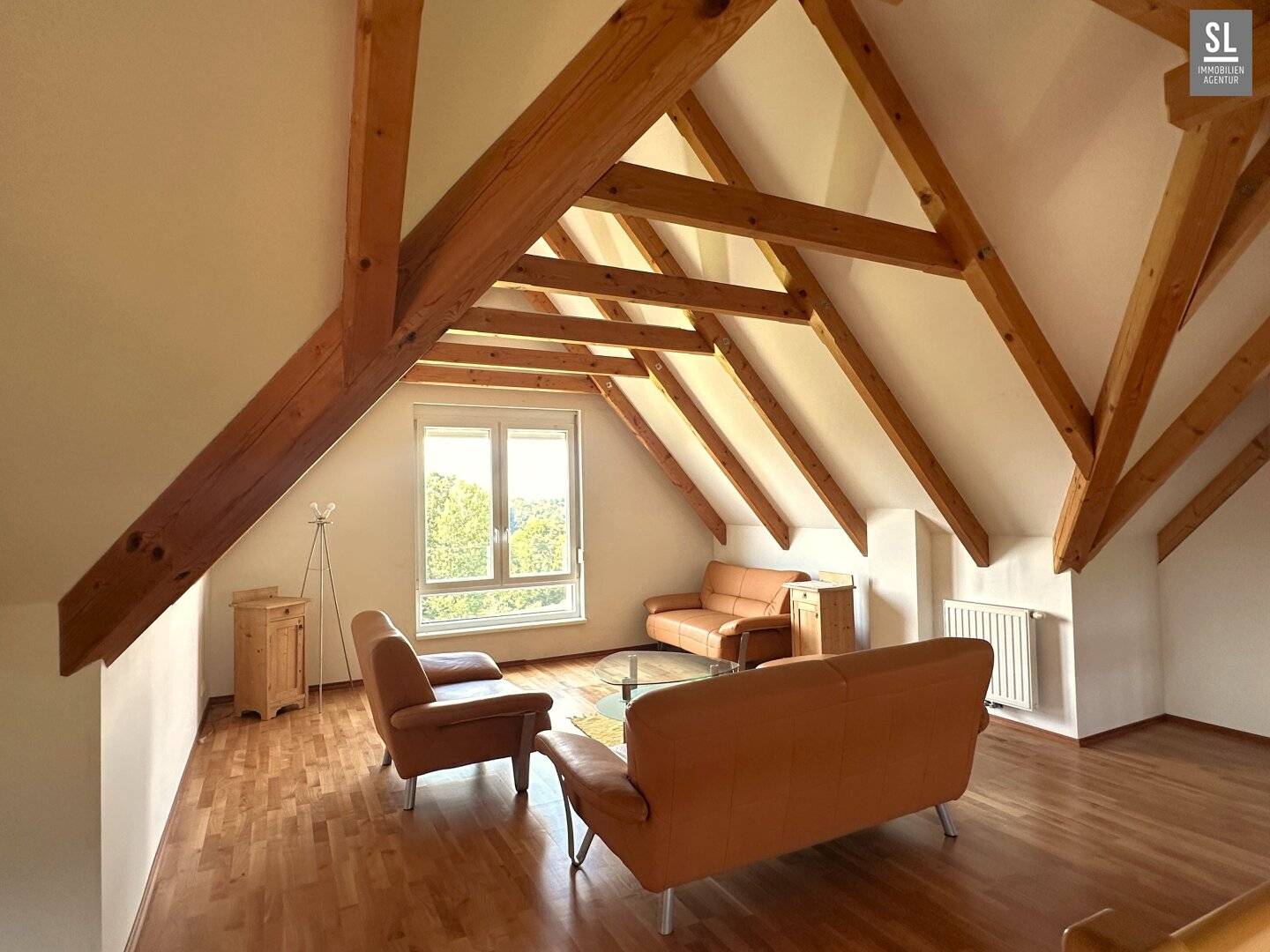 ! Naturpark Südsteirisches Weinland ! Unverbaubare Aussichtslage - Gemütliches Landhaus mit viel LW Fläche - die neue Heimat für Ihre Alpakas oder Schafe