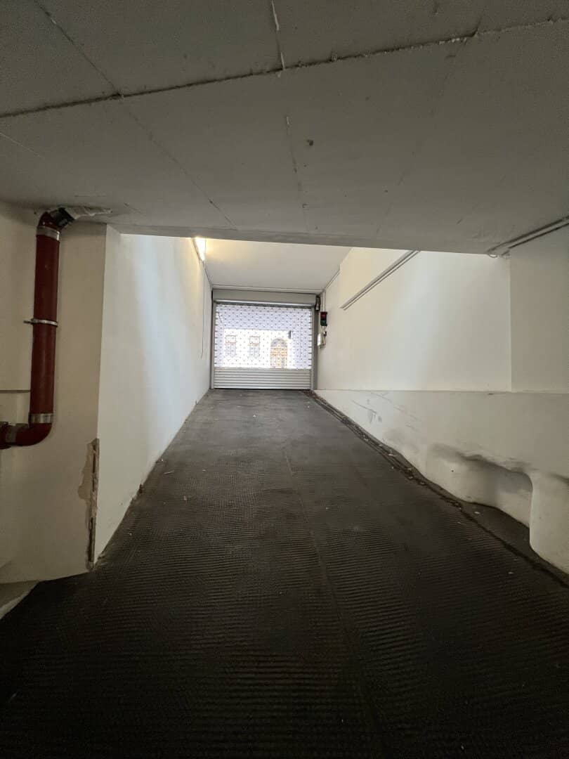 NUR NOCH 1 Stapelparkplatz zu vermieten in 1180 Wien, Witthauergasse!