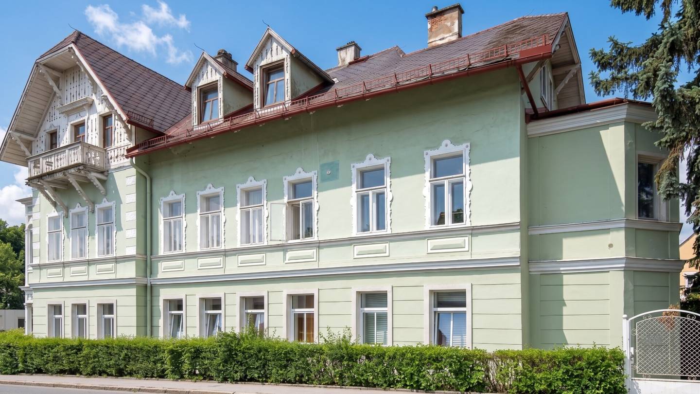 Herrschaftliche Traumvilla im „Goldenen Ring" um Wien – Pressbaum im Wienerwald
