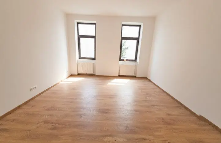 Charmante 3-Zimmer-Wohnung Nähe U2 und S-Bahn ZU VERKAUFEN