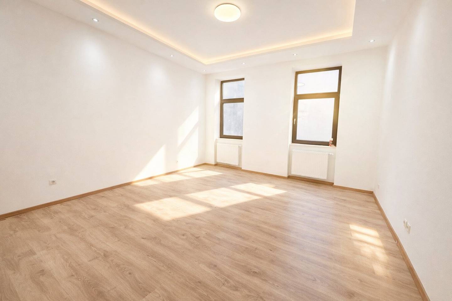Charmante 3-Zimmer-Wohnung Nähe U2 und S-Bahn  ZU VERKAUFEN