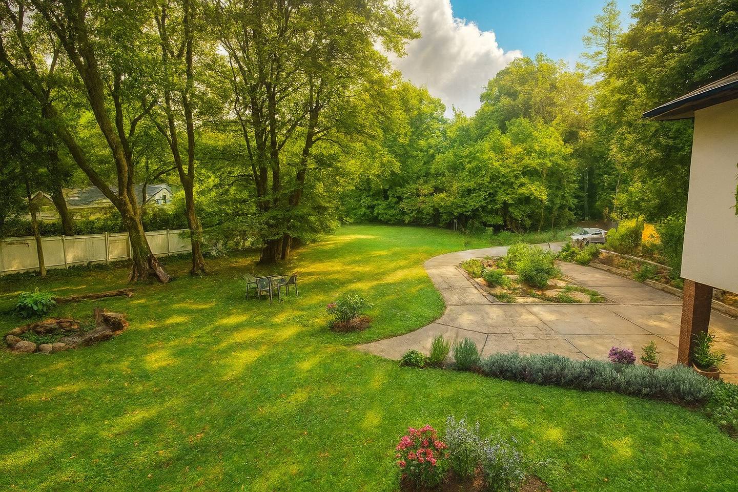 BAUGRUND AM LIESINGBACH – IHR PLATZ FÜR NATUR & LEBENSQUALITÄT