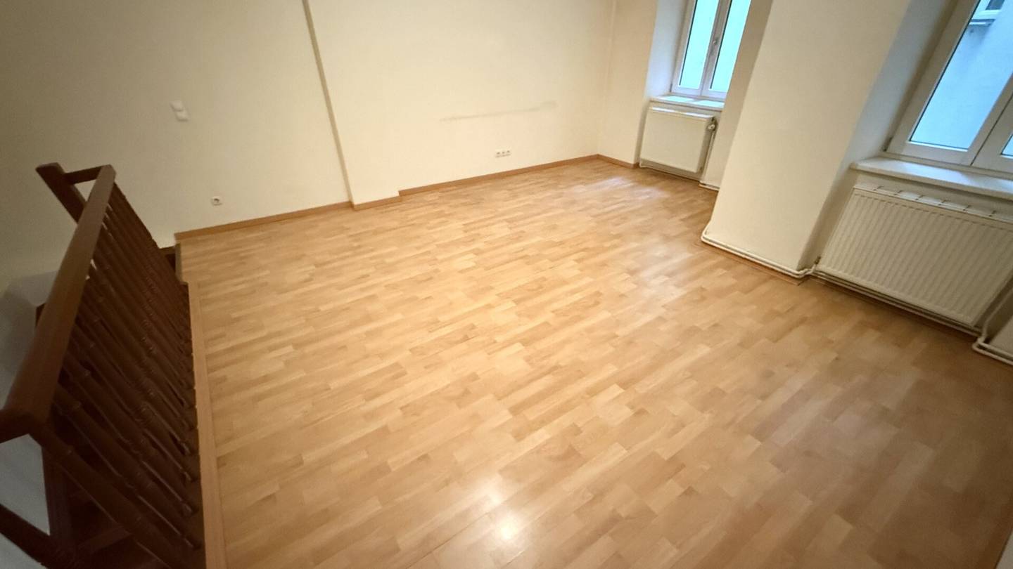 Charmantes Ruhiges Büro/Praxis in Top-Lage - Mariahilfer Straße | unbefristet
