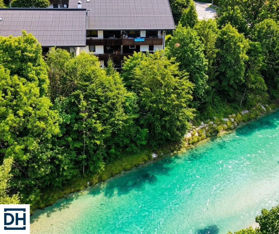 Blick auf die Königsseeache mit Südloggia in Anif-Niederalm - 360 Grad Besichtigung möglich