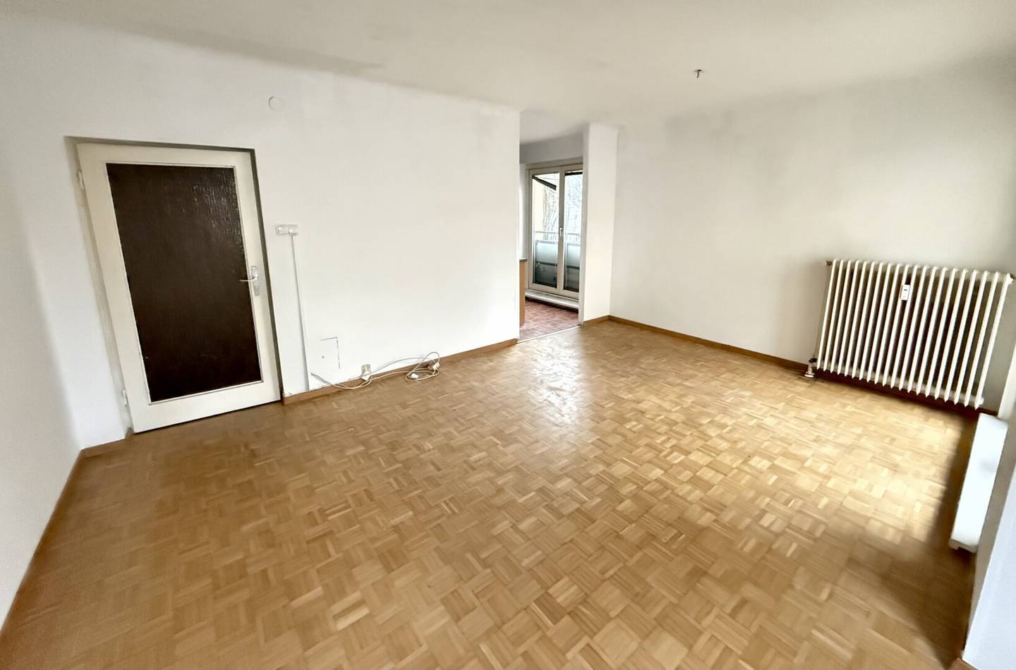 Gemütliche 3-Zimmer-Wohnung mit Loggia in 1220 Wien – Ihr Renovierungsprojekt!
