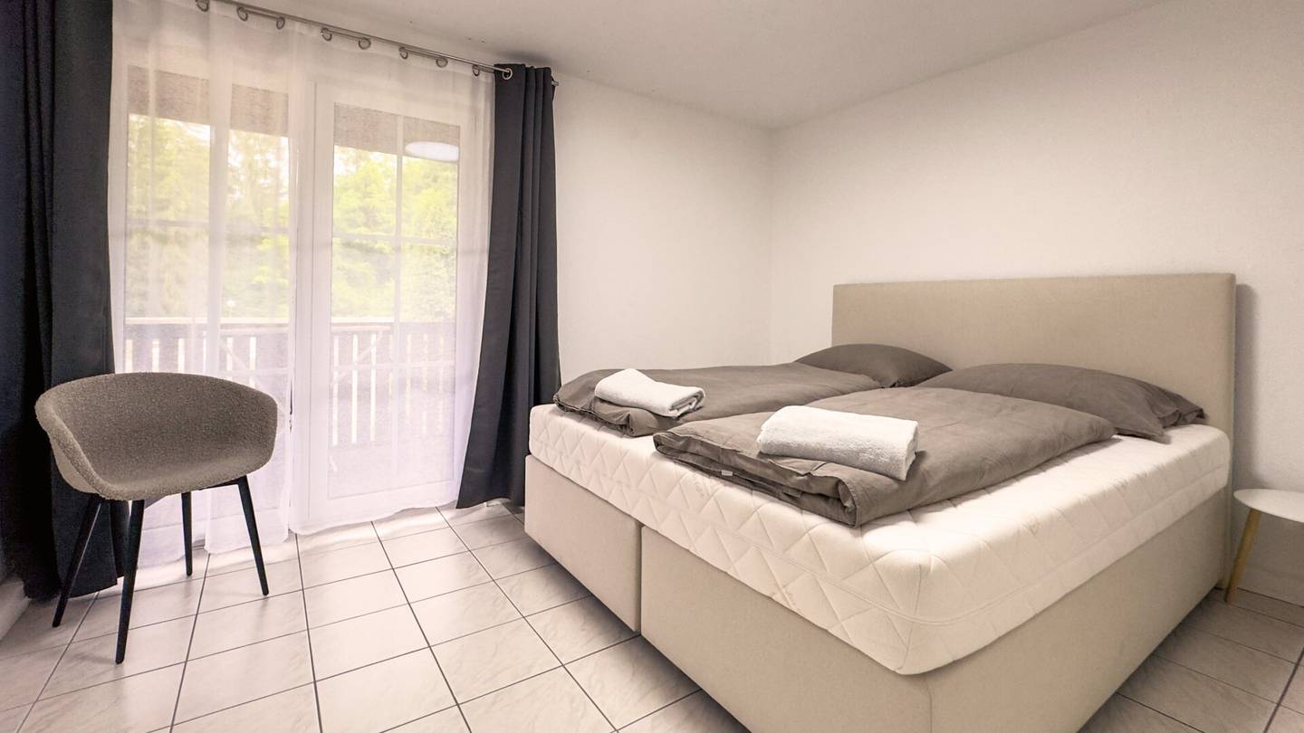 Provisionsfrei: Familienfreundliche Wohnung mit Balkon & Blick zum Tennisplatz in Velden