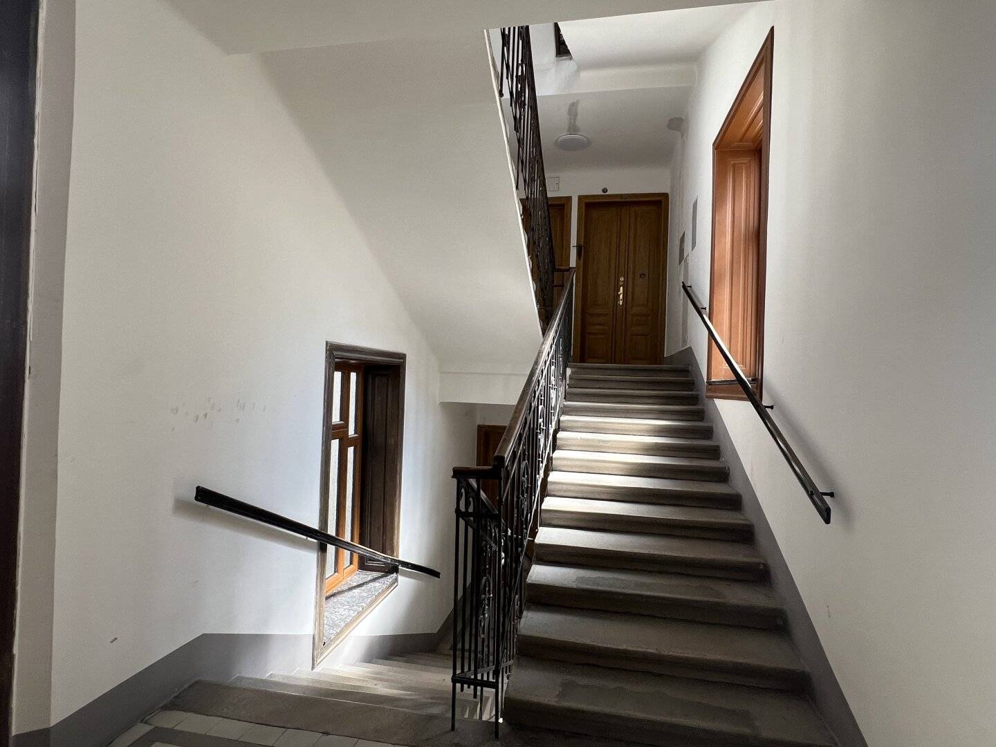 Schönes Mittelzinshaus nähe WU mit Potenzial