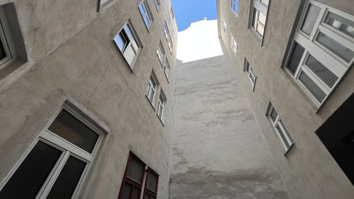 Schönes Mittelzinshaus nähe WU mit Potenzial