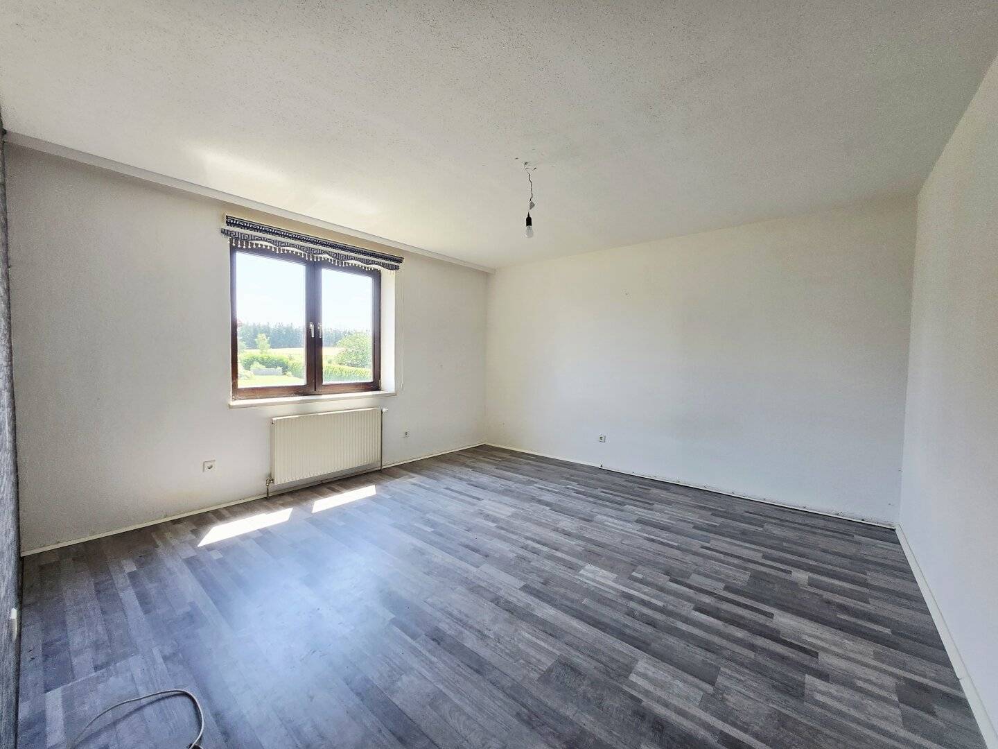 Ein Haus voller Möglichkeiten in idyllischer Lage - Einfamilienhaus mit 130 m², 6 Zimmer, Keller und Garten in Riegersburg