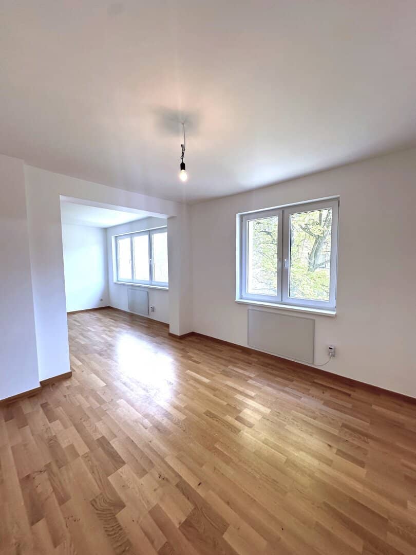 ERSTBEZUG nach SANIERUNG - lichtdurchlutete 2 -3 Zimmerwohnung - perfekter Schnitt - Breitenfurt bei Wien