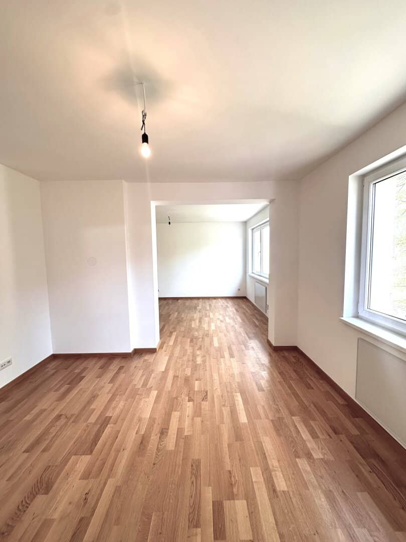 ERSTBEZUG nach SANIERUNG - lichtdurchlutete 2 -3 Zimmerwohnung - perfekter Schnitt - Breitenfurt bei Wien