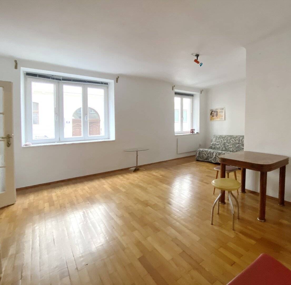 Servitenviertel: Attraktive 3-Zimmerwohnung