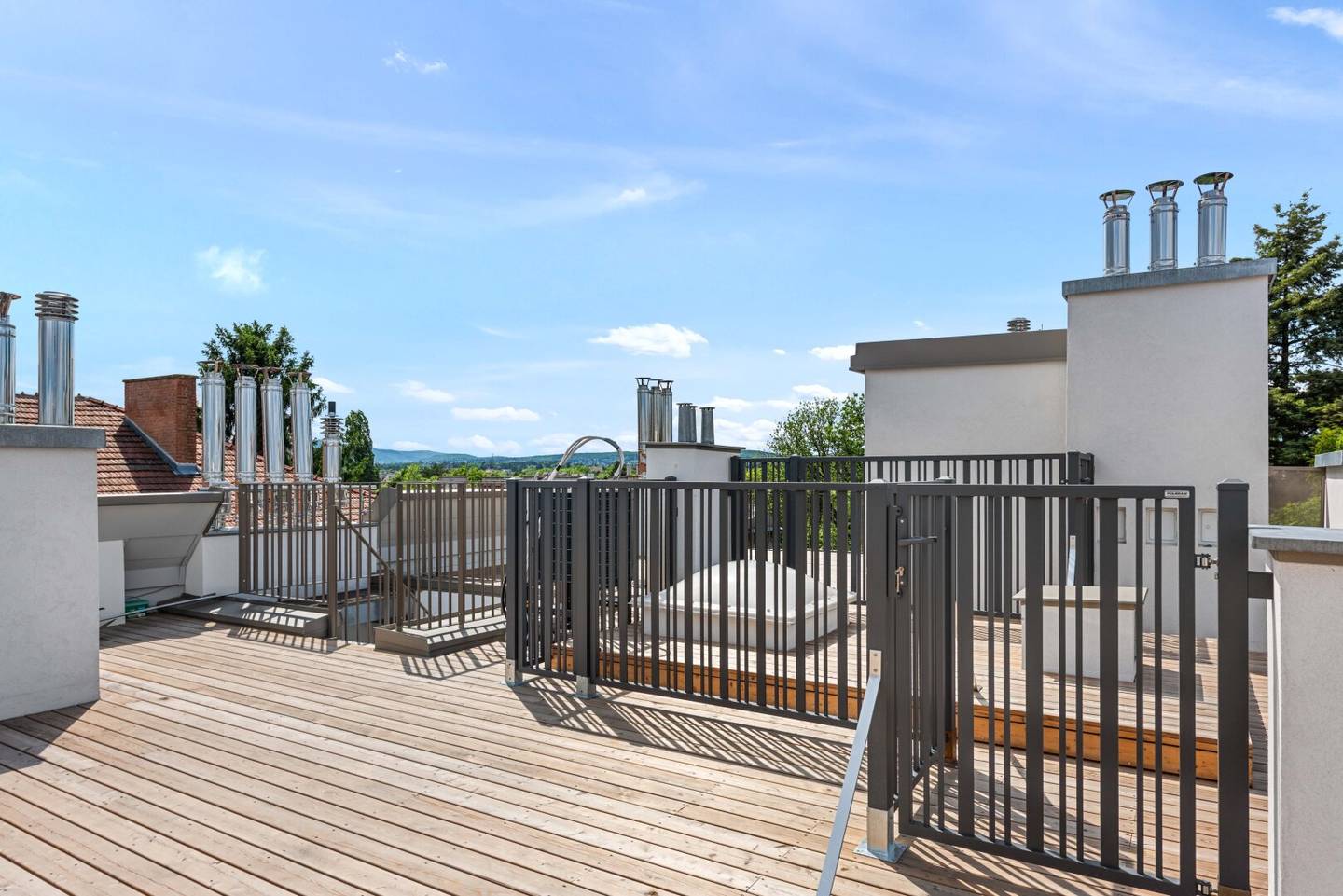 Architekten-Penthouse mit spektakulärer Dachterrasse über den Dächern von Hetzendorf