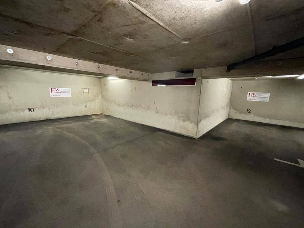 Paket von Tiefgaragenplätzen im Andritzer Zentrum!