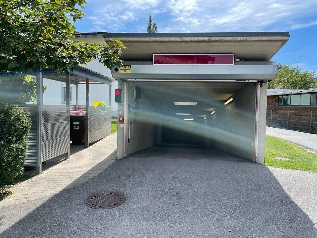 Paket von Tiefgaragenplätzen im Andritzer Zentrum!