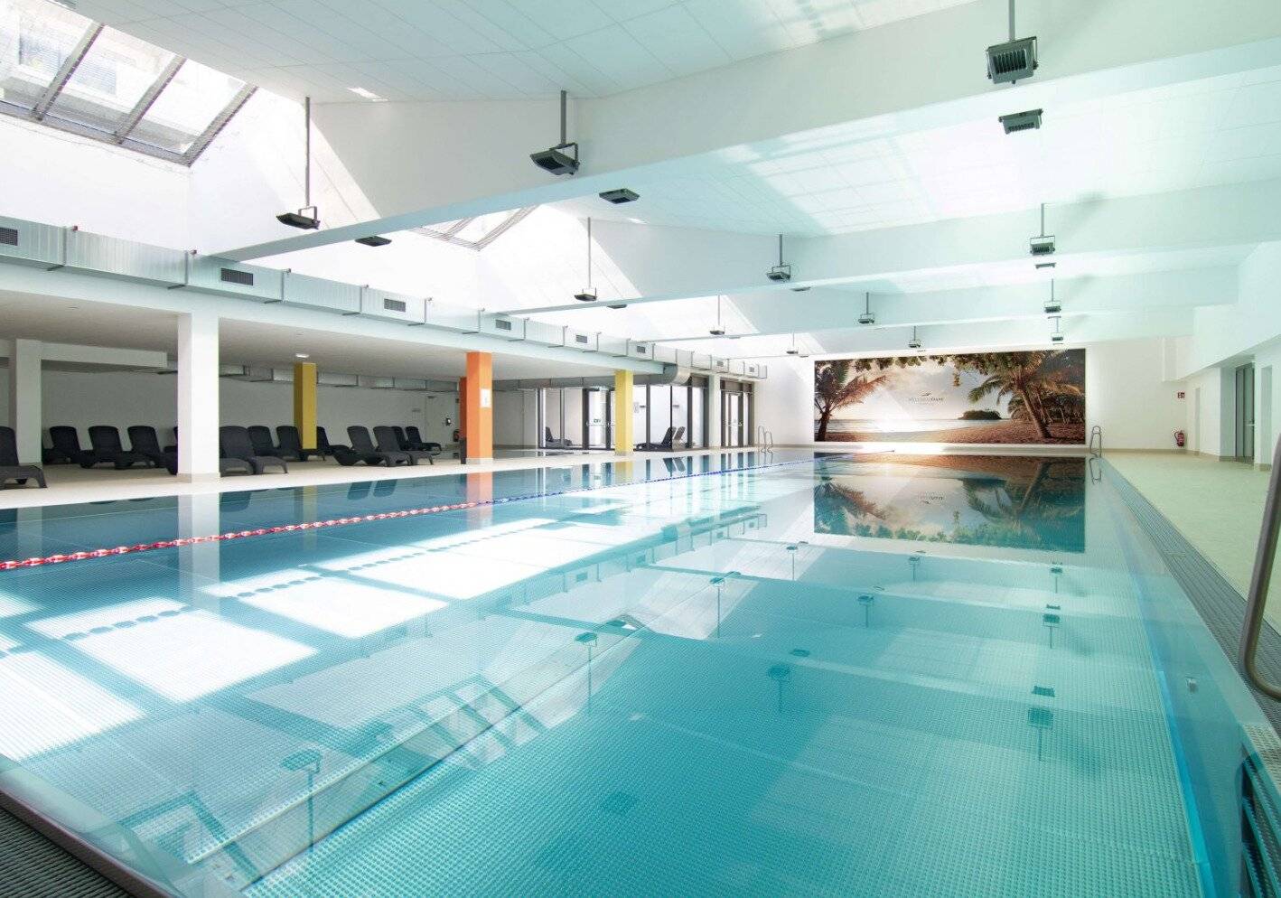 Familienwohntraum: Großzügige Wohnung mit Loggia, Schwimmbad, Weinkeller & Garage nahe Schulen am Fuße des Bisambergs