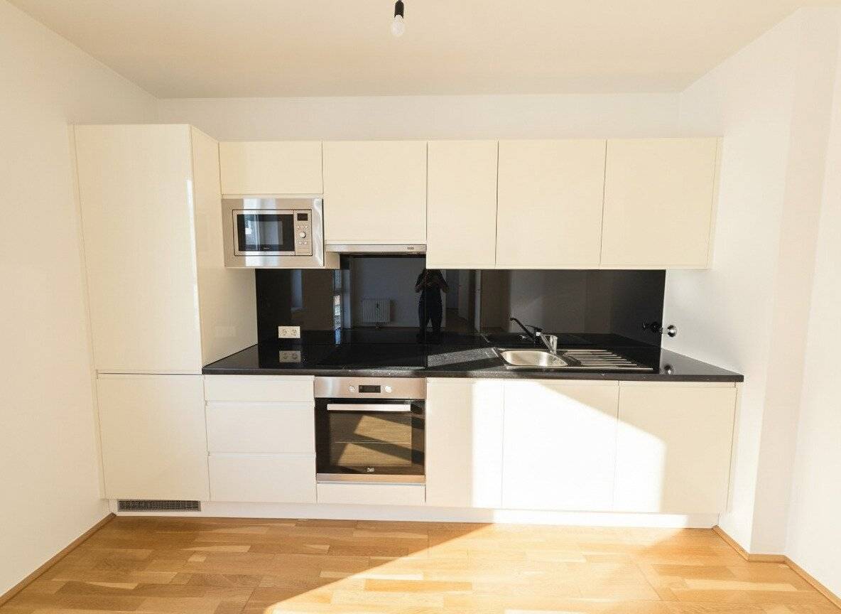 Komfortable 2-Zimmer-Wohnung mit Lift und großzügiger Wohnküche -- Frömmlgasse