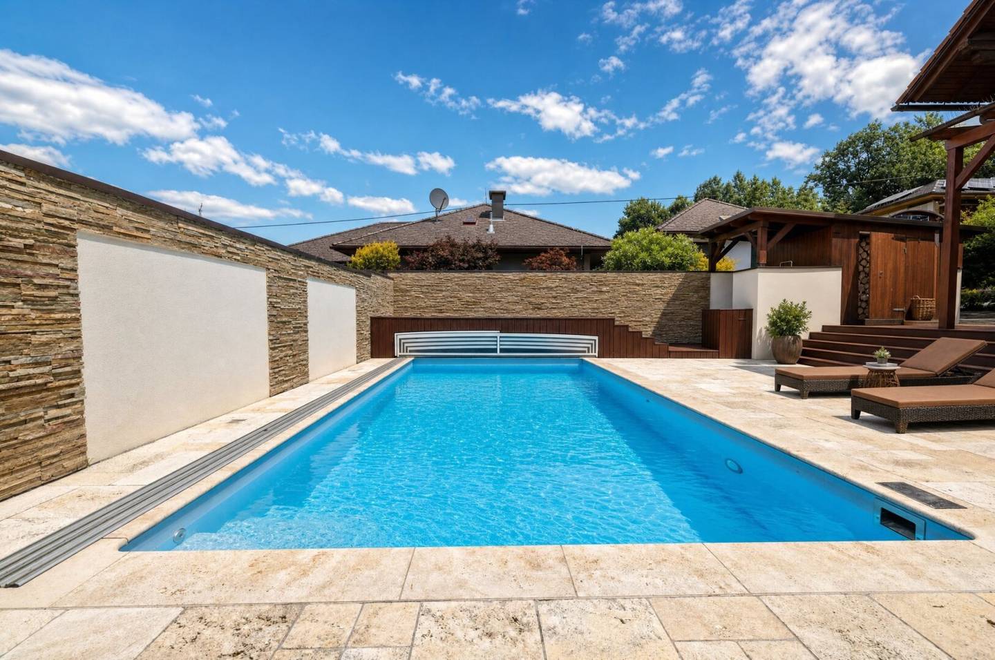 Pool, Sauna & Gartenparadies | ~979 m² Eigengrund | ca. 189 m² Wohn- & Nutzfläche | Fernitz-Mellach