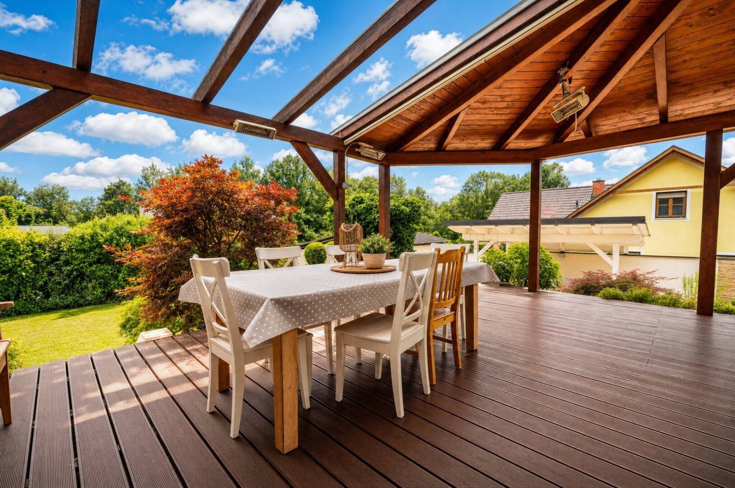 Pool, Sauna & Gartenparadies | ~979 m² Eigengrund | ca. 189 m² Wohn- & Nutzfläche | Fernitz-Mellach