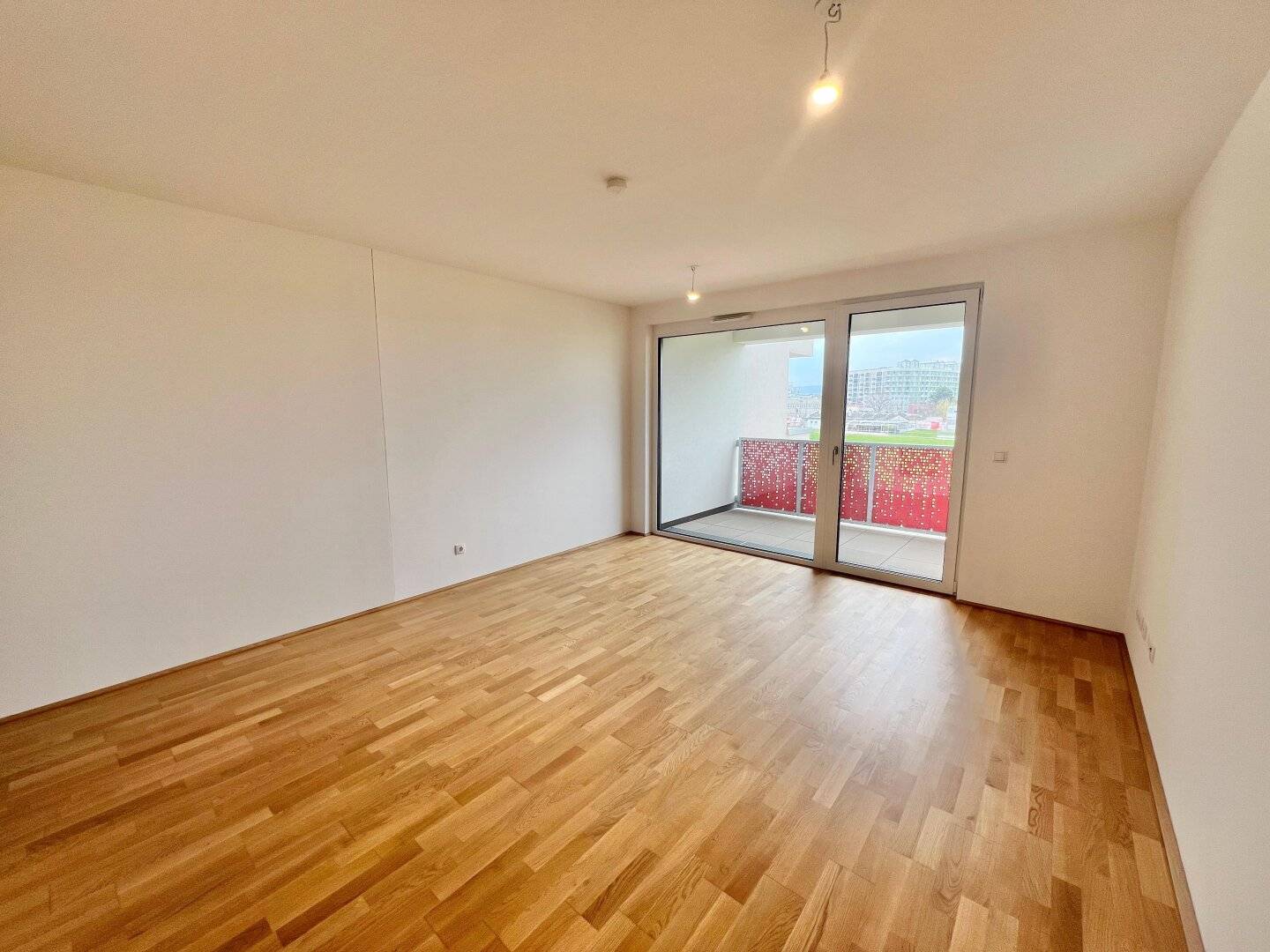 ***EINZUGSBEREITE 3-ZIMMER-WOHNUNG MIT LOGGIA & GERINGE ENERGIEKOSTEN***
