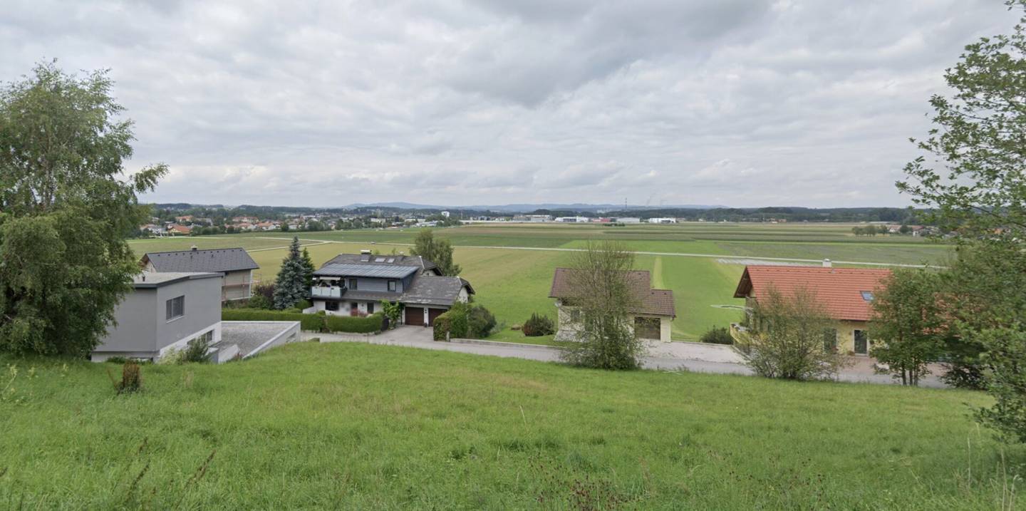 Super gelegene Neubauwohnung mit Fernblick
