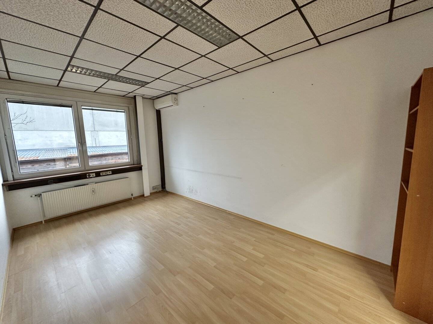 BÜRO ZUR PAUSCHALMIETE - IHR PERFEKTER START