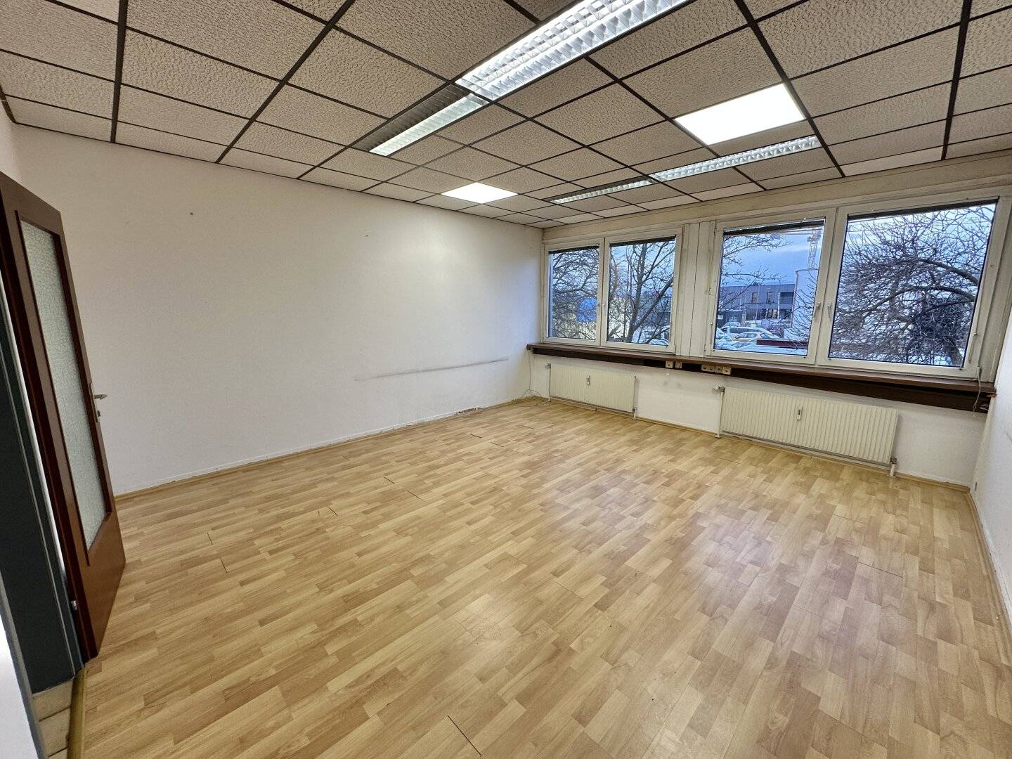 BÜRO ZUR PAUSCHALMIETE - IHR PERFEKTER START
