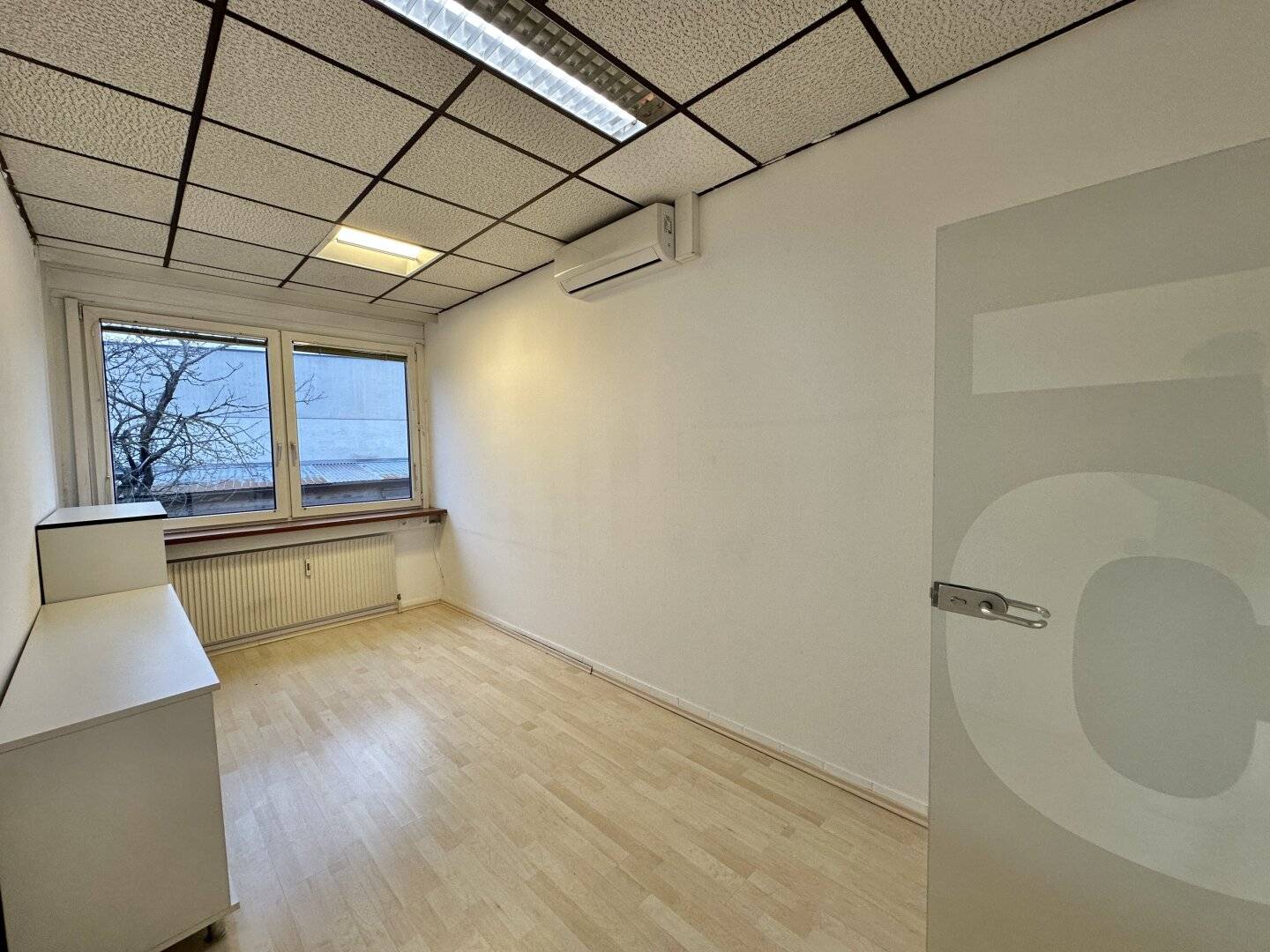 BÜRO ZUR PAUSCHALMIETE - IHR PERFEKTER START
