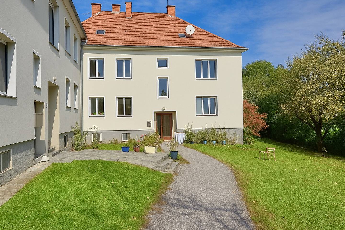 ANLEGER AUFGEPASST – VERMIETETE EIGENTUMSWOHNUNGEN MIT SOFORTIGEN MIETEINNAHMEN IN OBERSCHÜTZEN