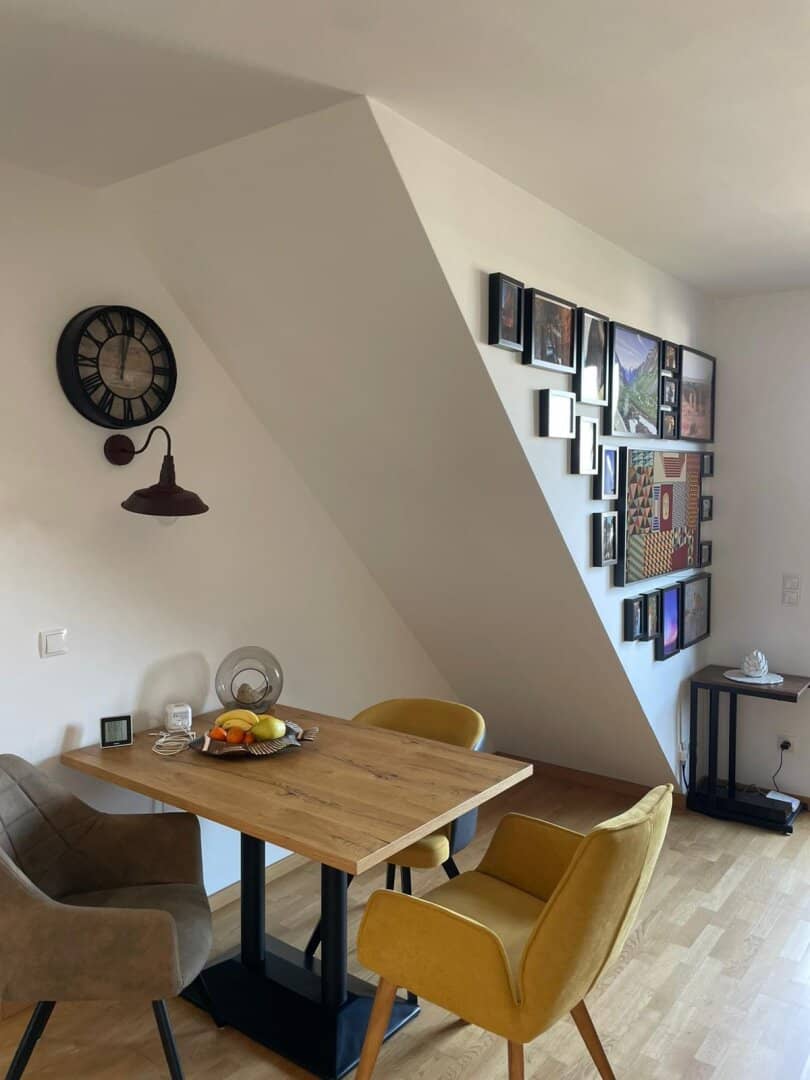 Bildhübsche 55 m² Wohnung: Erstbezug, vollmöbliert & naturnah beim Liesingbach