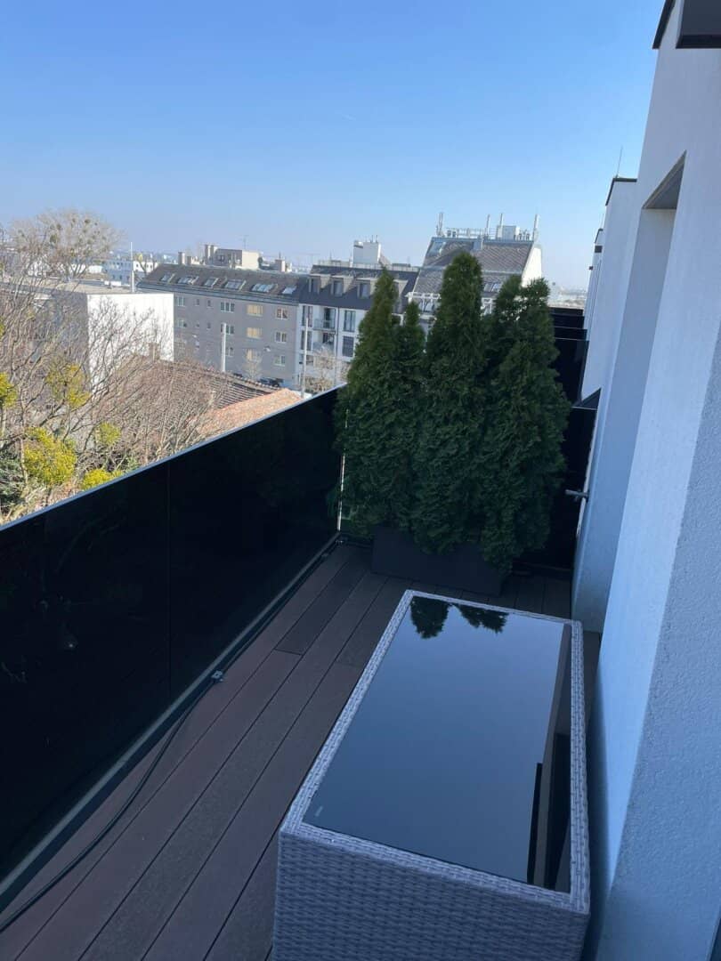 Bildhübsche 55 m² Wohnung: Erstbezug, vollmöbliert & naturnah beim Liesingbach