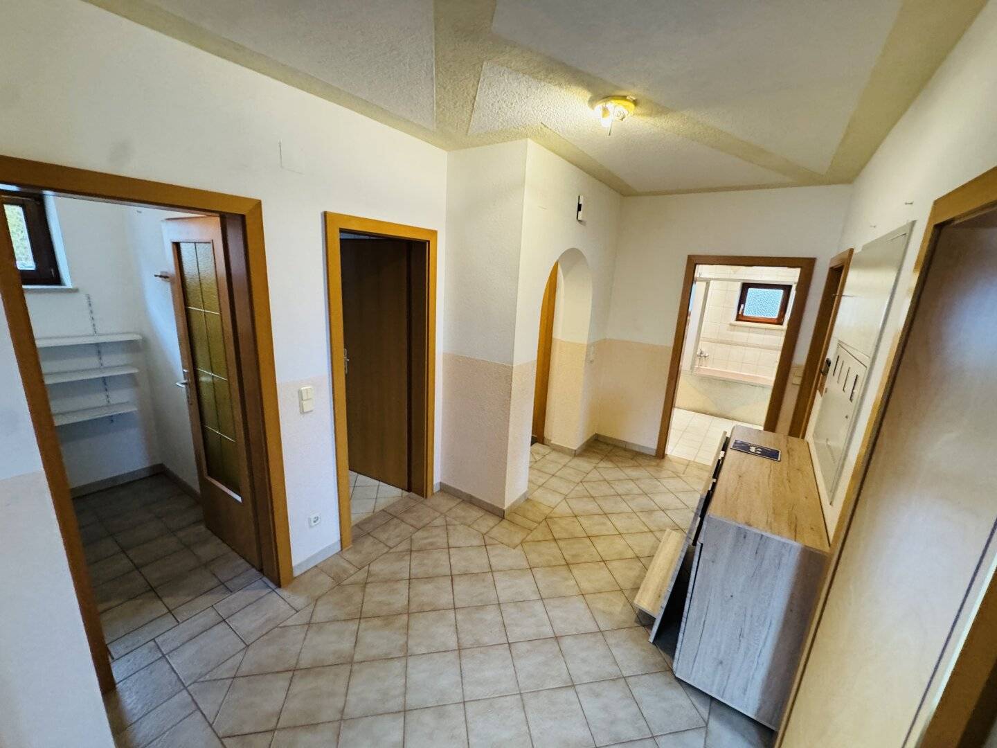 Kraubath an der Mur: Einfamilienhaus mit 4 Zimmer, 2 Bäder und großem Grundstück