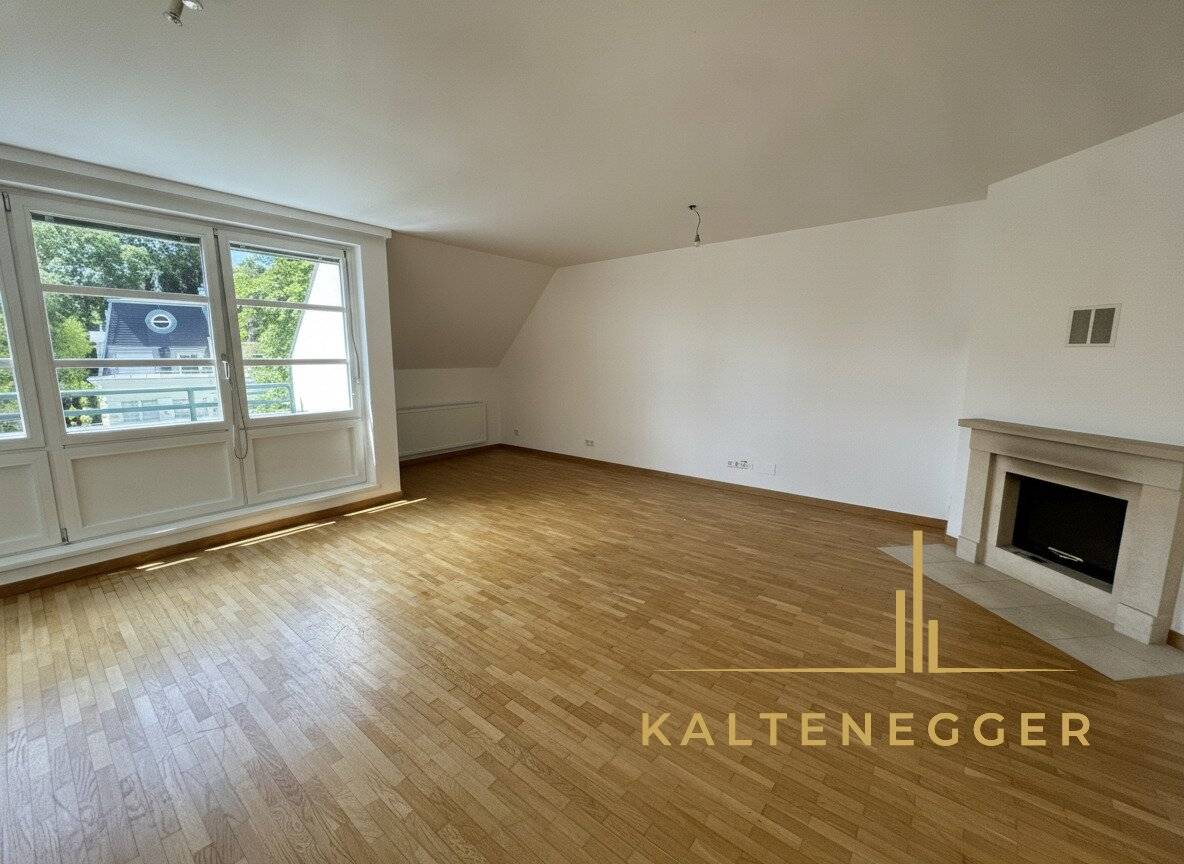 Repräsentative Dachgeschosswohnung in Grinzing