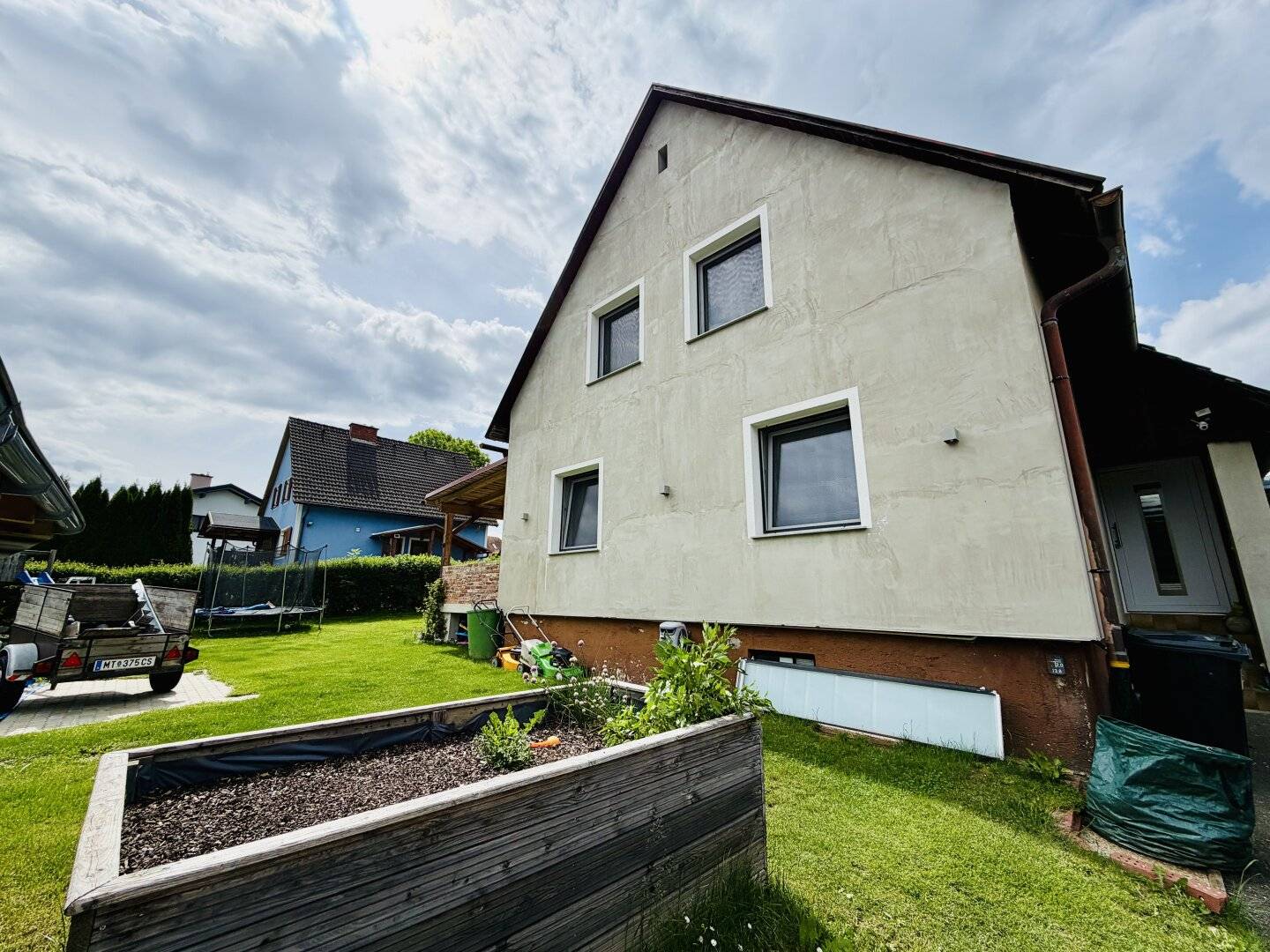 Seckau: 5 Zimmer Einfamilienhaus in ruhiger Siedlungslage mit großem Garten