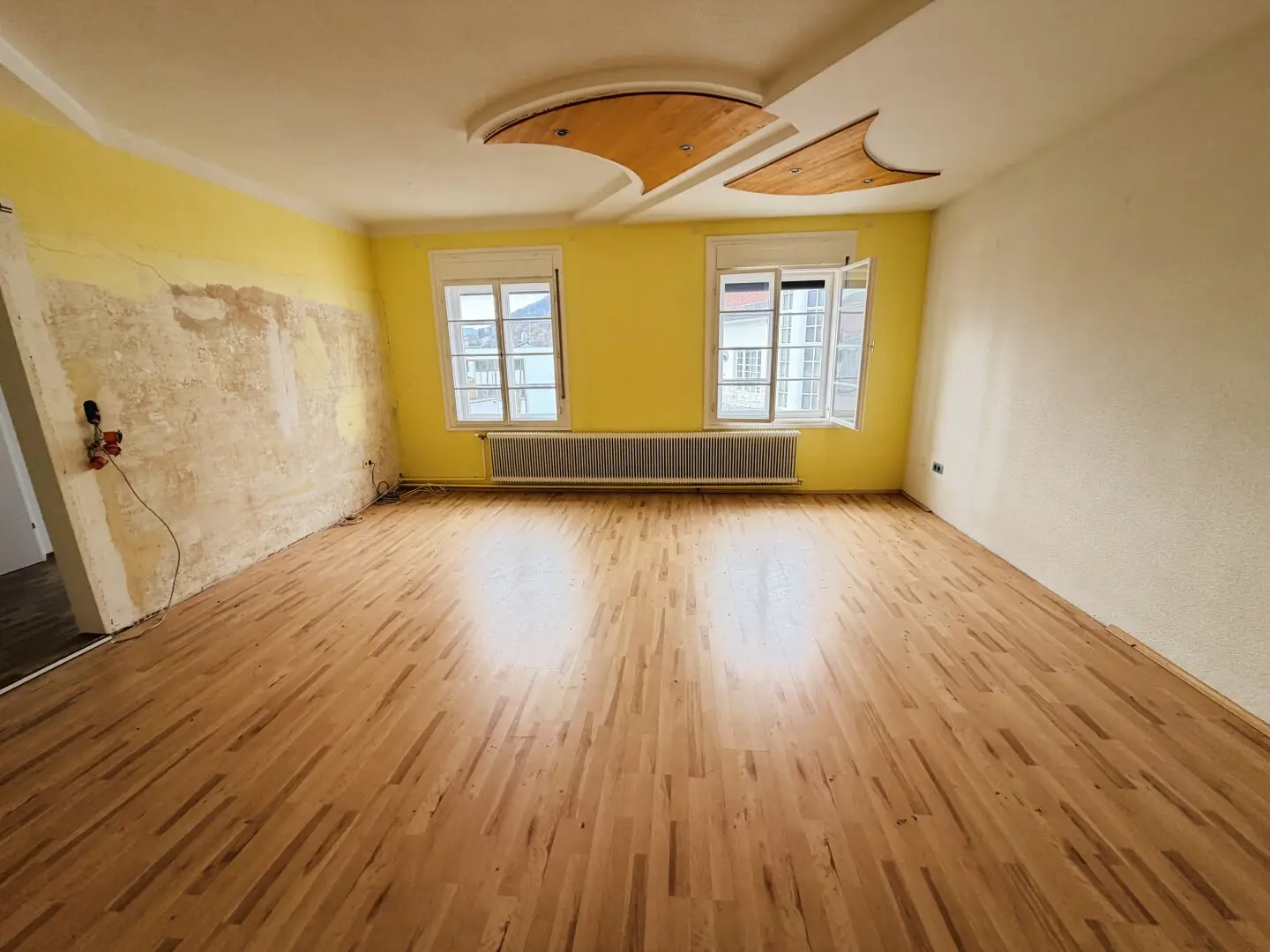 Großzügige 3-Zimmer-Wohnung mit Balkon – vor Einzug saniert, inklusive neuer Küche!