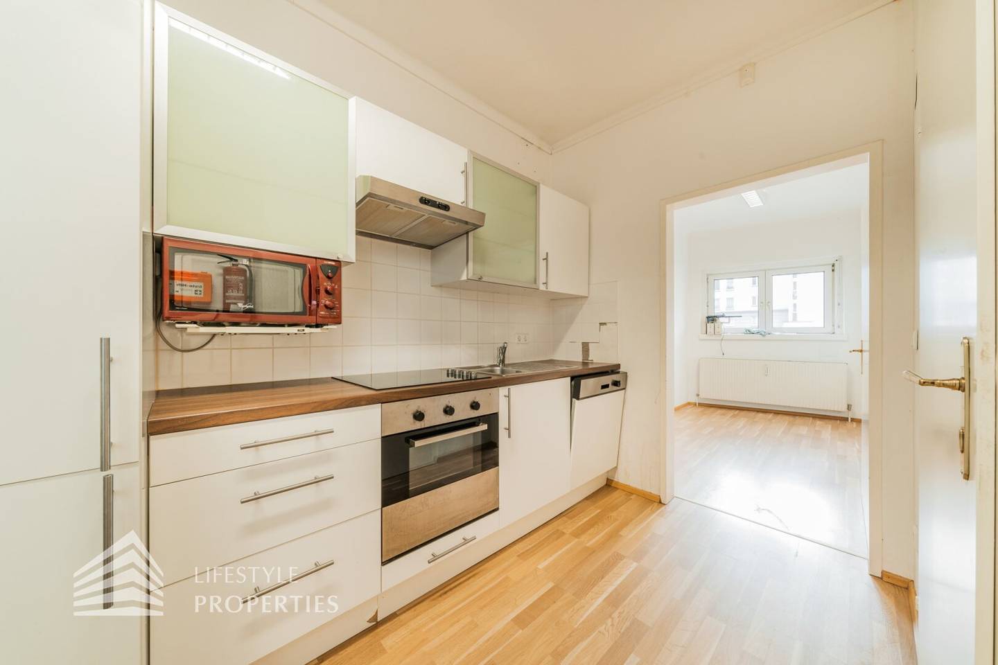 Außergewöhnliches 2-Zimmer Büro/Praxis, Nähe Landstraße