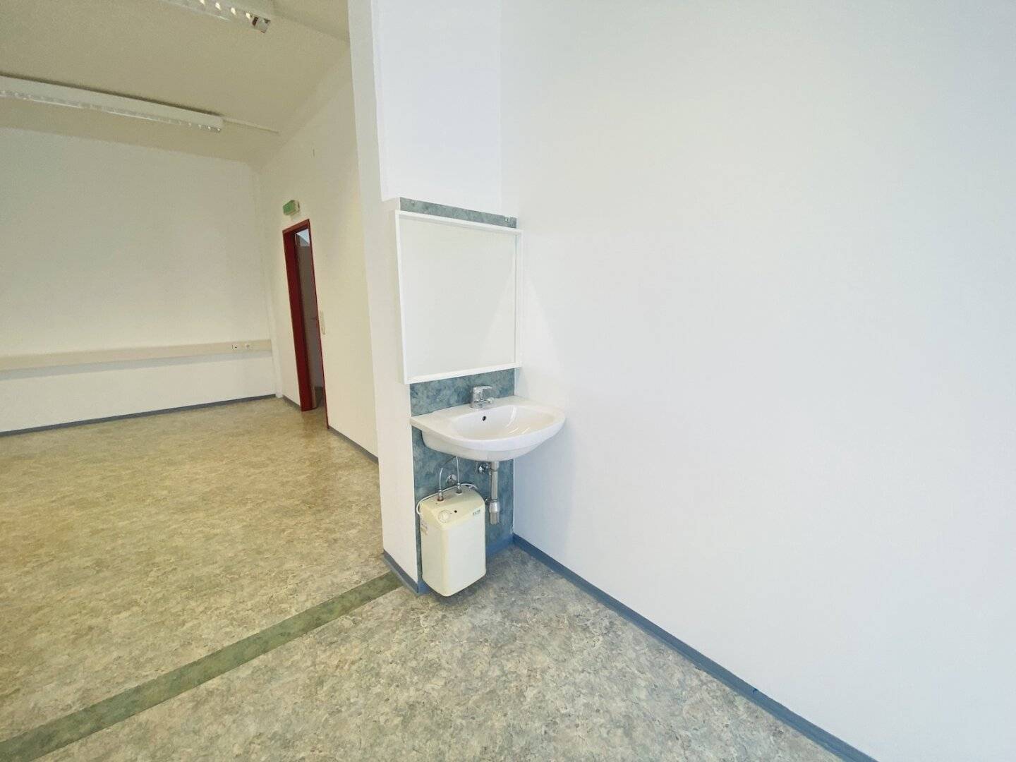 Knittelfeld: vielseitige Bürofläche -Ideal für Praxis, Beratung oder Schulung – 206 m2 in zentraler Lage