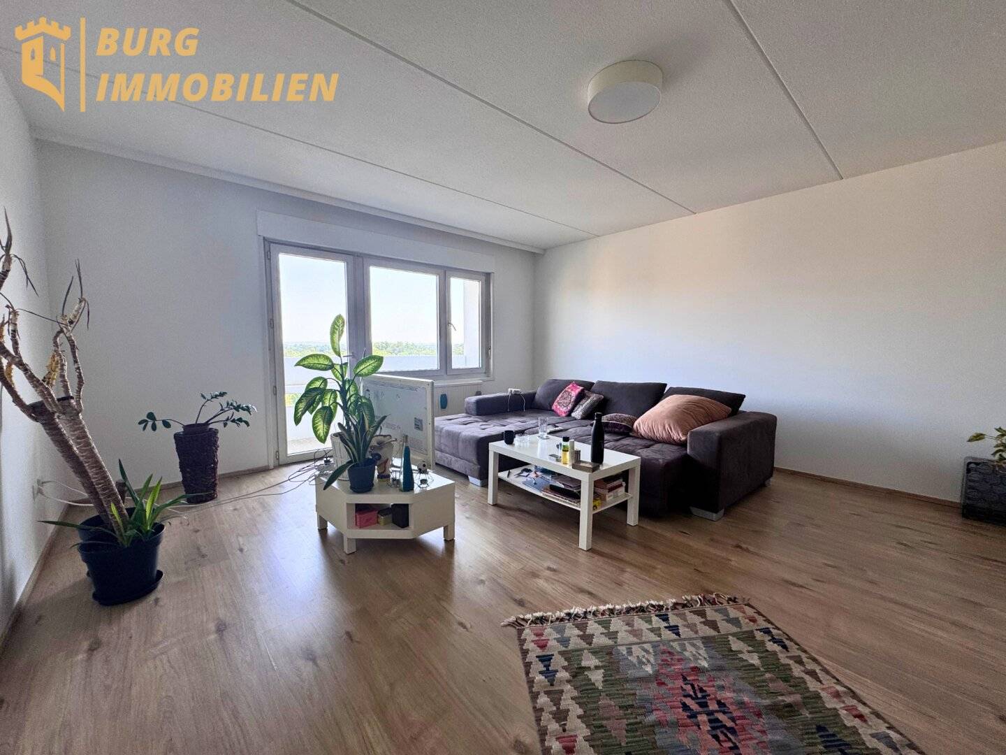 Charmante 2,5-Zimmer-Wohnung mit großzügiger Loggia in ruhiger Lage von Traiskirchen