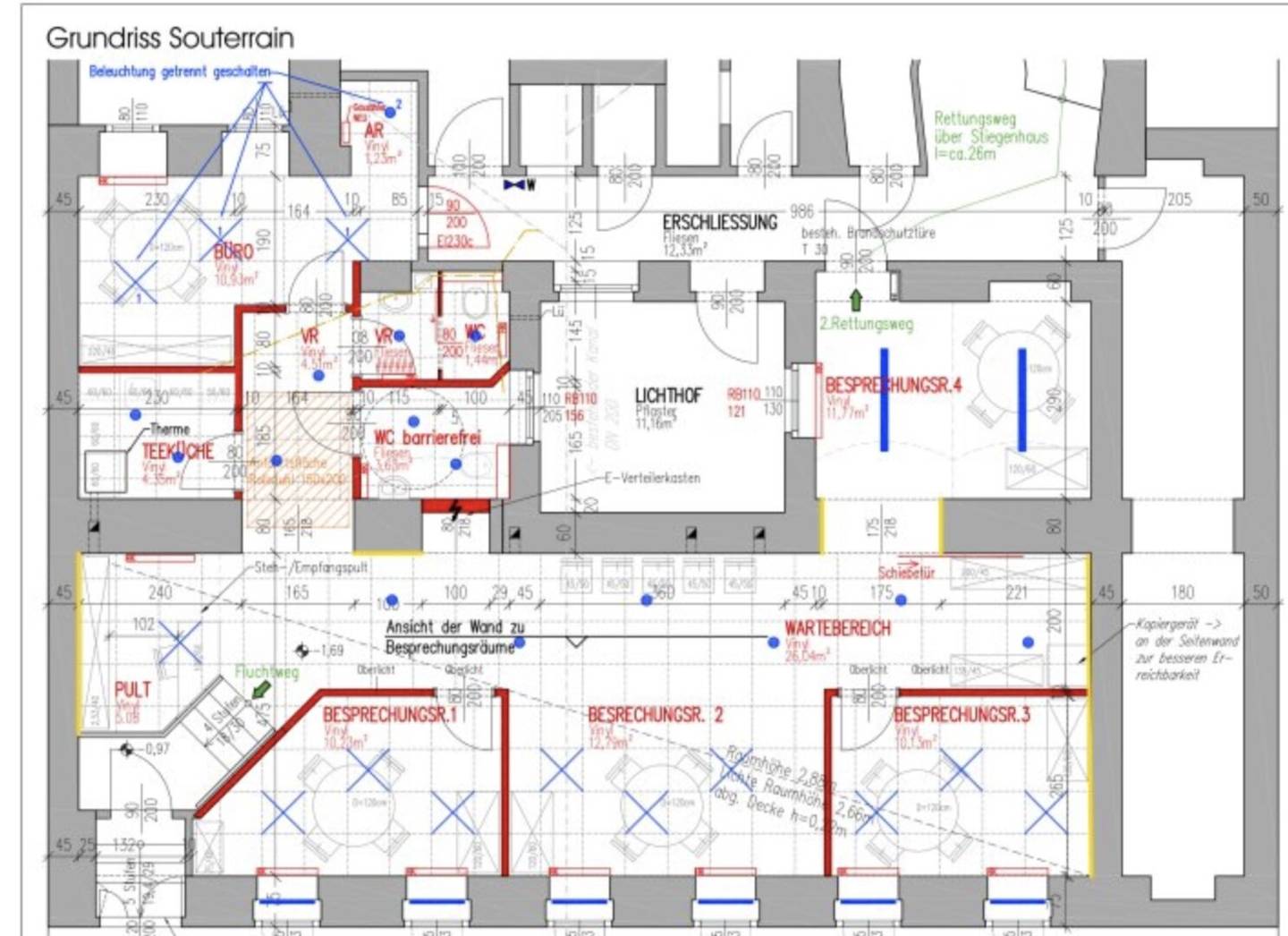 Helles Büro mit 5 Zimmern und 2 WCs  gegenüber Stadthalle– gepflegt und sofort bezugsbereit!