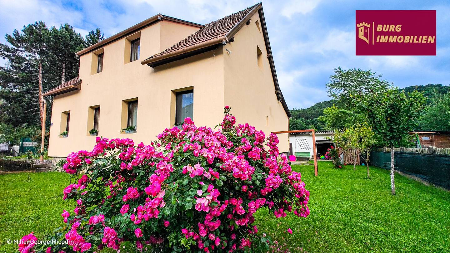 Modernisiertes Wohnjuwel in Grimmenstein - 4 Zimmer, Garten, Garage & mehr!