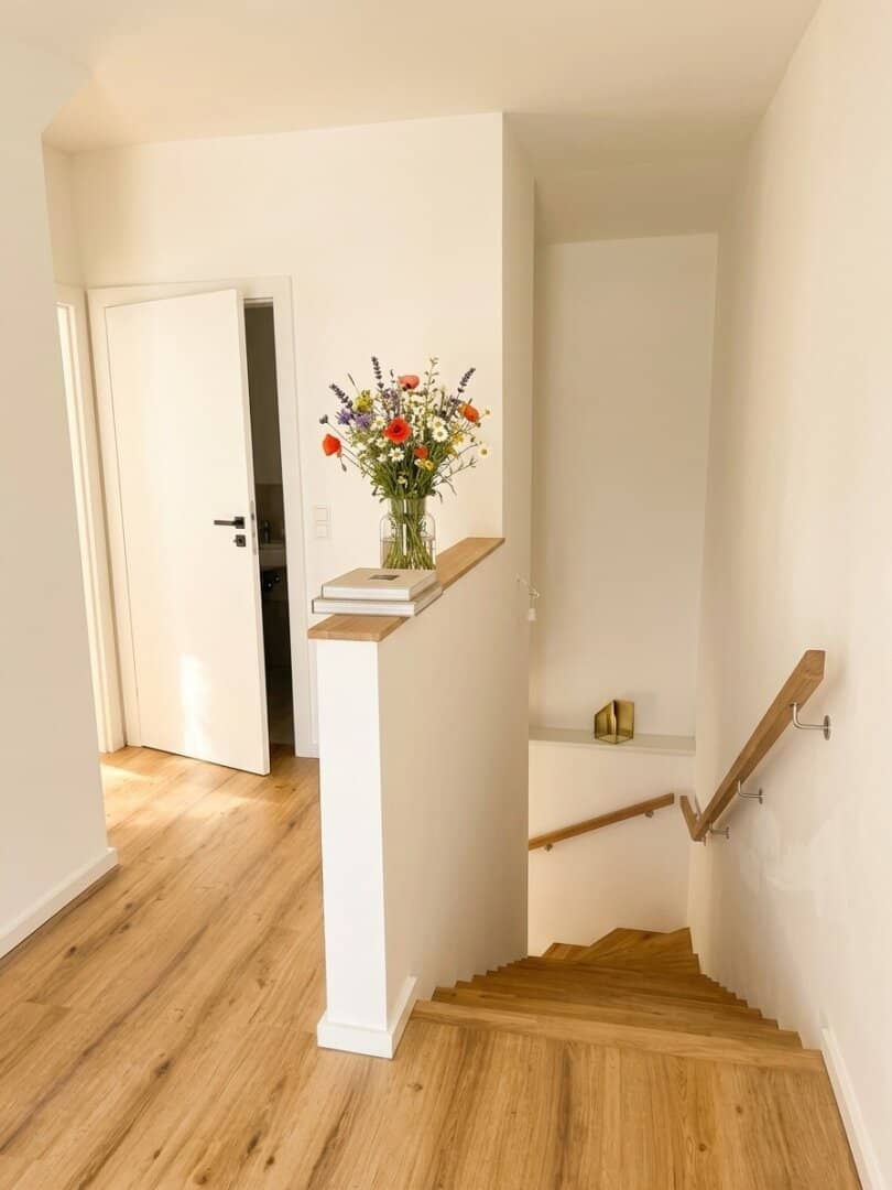 Zur Vermietung: Modernes Reihenhaus mit Garten, Dachstudio &amp; großzügigem Keller in ruhiger Lage in Wien 1220