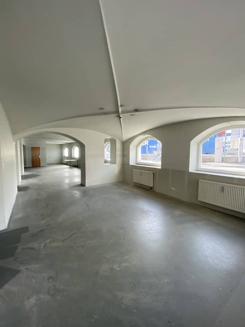 Paketverkauf: Gewerbe-Investment im Herzen von Schwaz