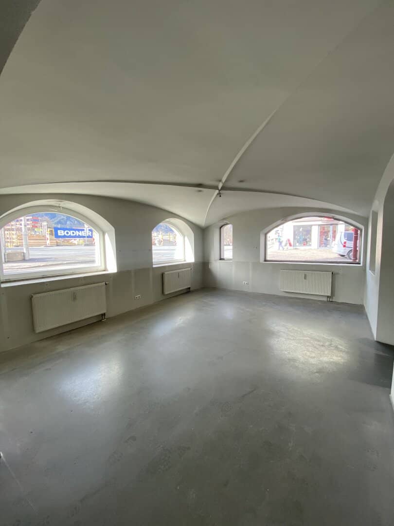 Paketverkauf: Gewerbe-Investment im Herzen von Schwaz