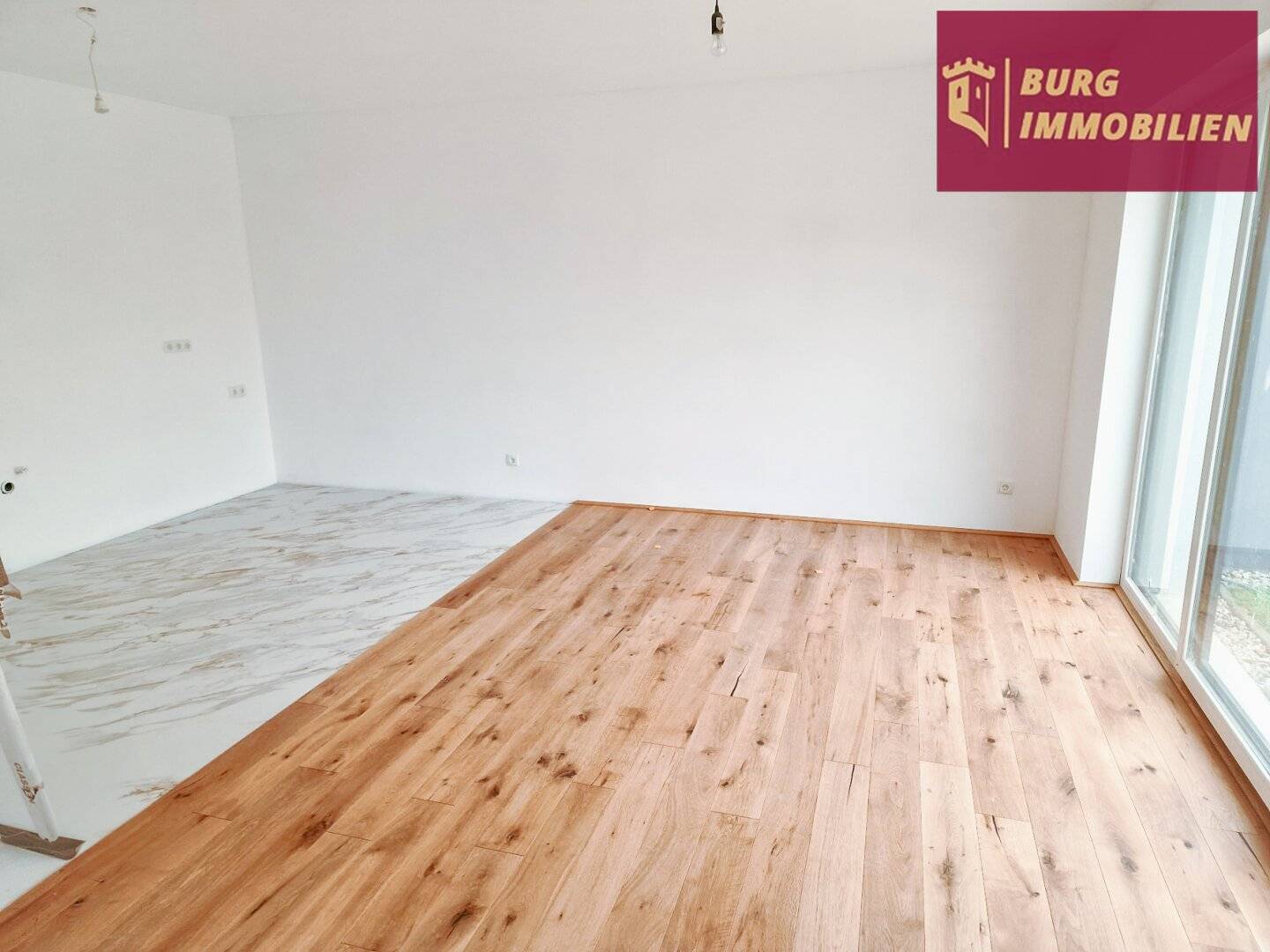 Doppelhaus Hälfte mit Garage