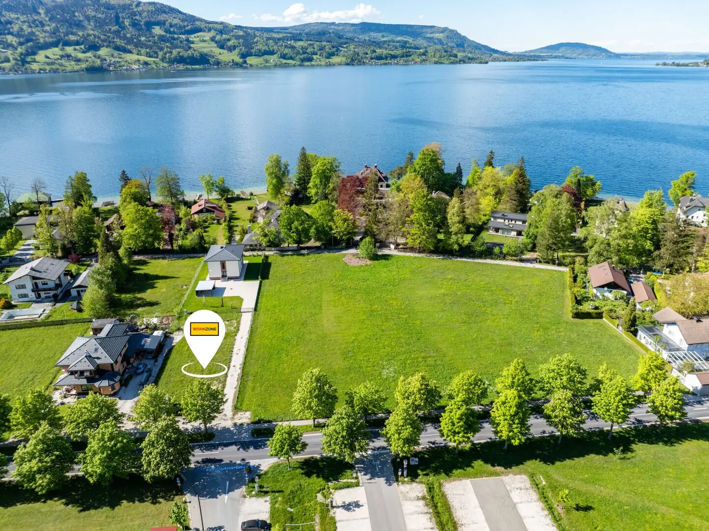 MODERNES REIHENHAUS in Weißenbach am Attersee