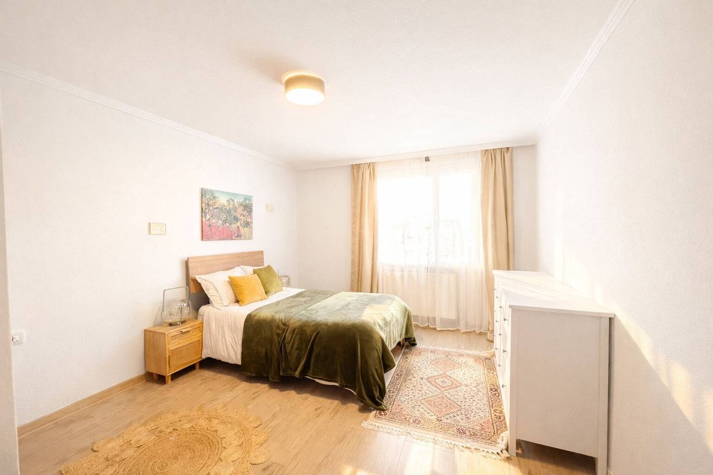 Lichtdurchflutete 3-Zimmer-Wohnung mit großzügiger Loggia & Grünblick in bester Döblinger Lage!