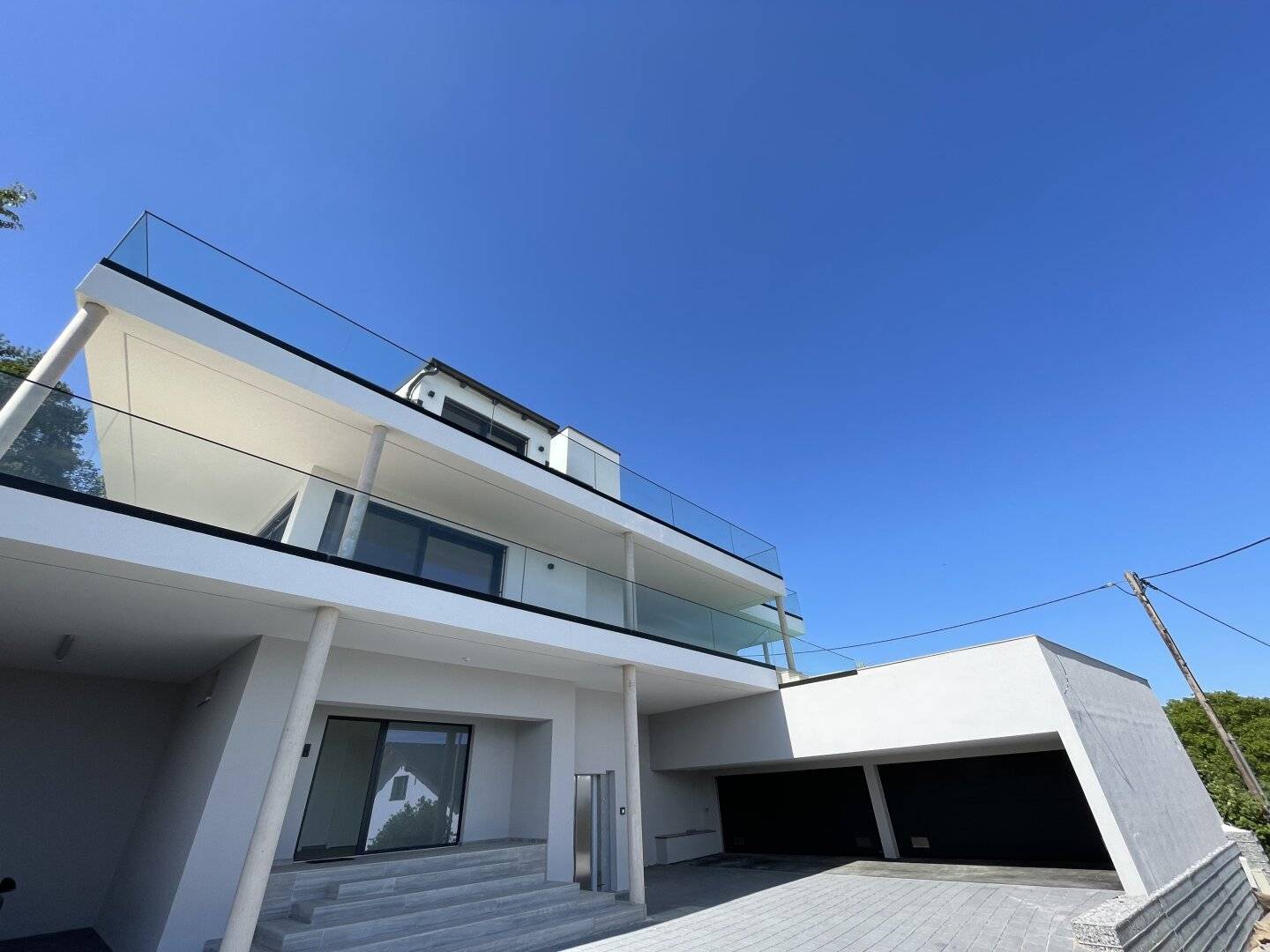 Exklusives, schlüsselfertiges Penthouse nahe Linz