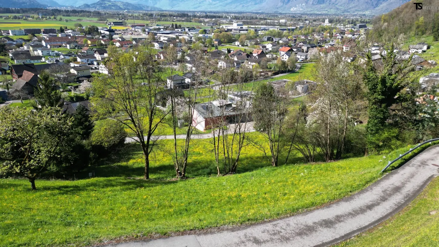 Klaus: 835 m² Baugrundstück in Top-Hanglage – seltene Gelegenheit