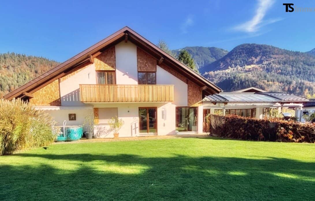 Nüziders: Einfamilienhaus - Großzügiges Wohnen mit Gartenparadies  und viel Privatsphäre