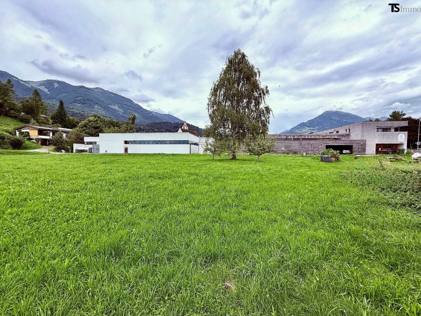 Bludesch: Grundstück in Bludesch – flexibel teilbar & individuell gestaltbar - Gesamtgöße 902 m2